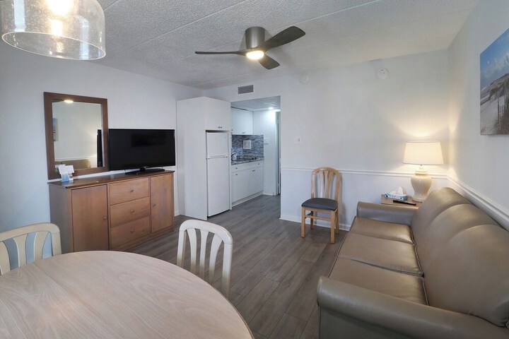Matador Oceanfront Resort
