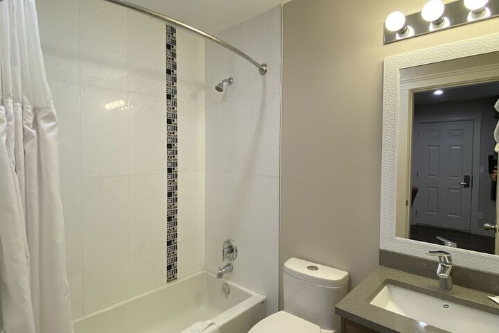 Sahara Courtyard Inn