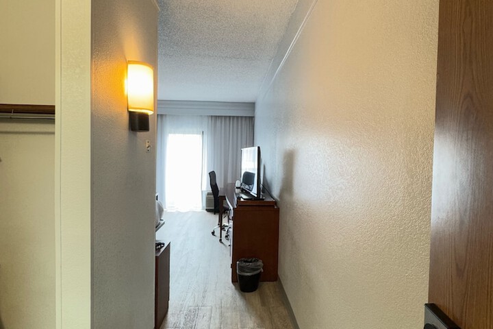 Room 42 of 72