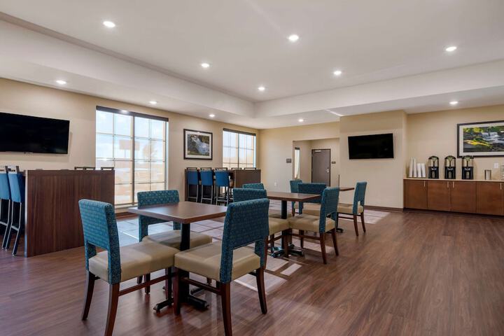 Comfort Inn & Suites North Mankato