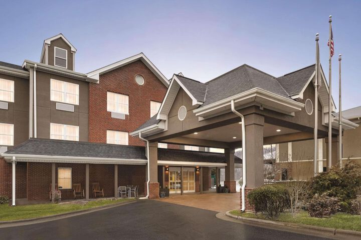 Country Inn & Suites by Radisson Boone, NC
