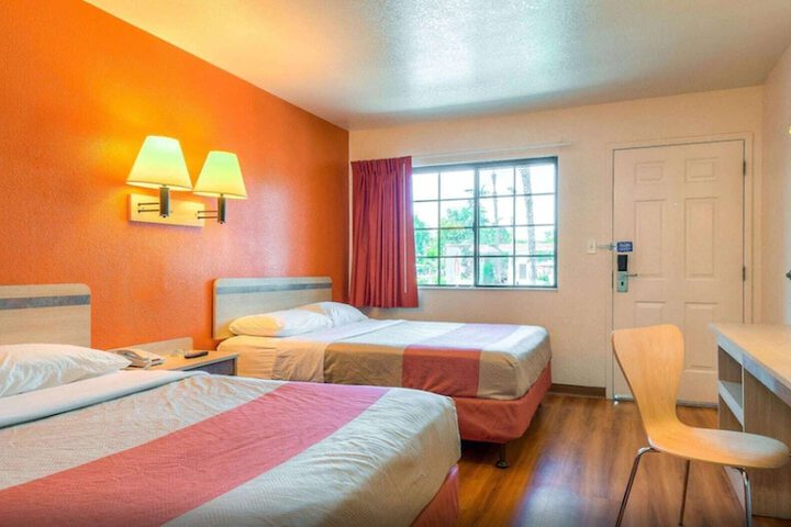 Motel 6 Pomona CA - Los Angeles