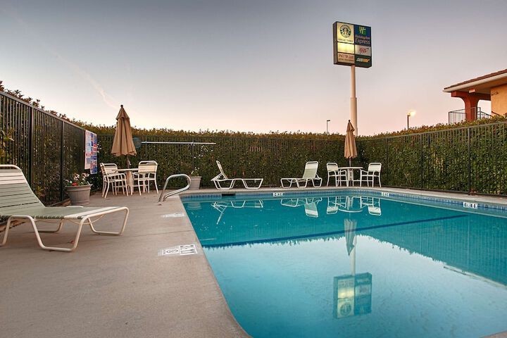 Best Western Willows Inn