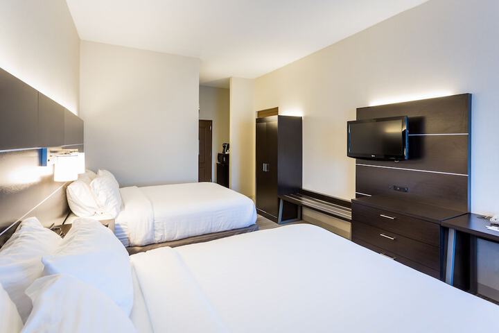 Room 14 of 44