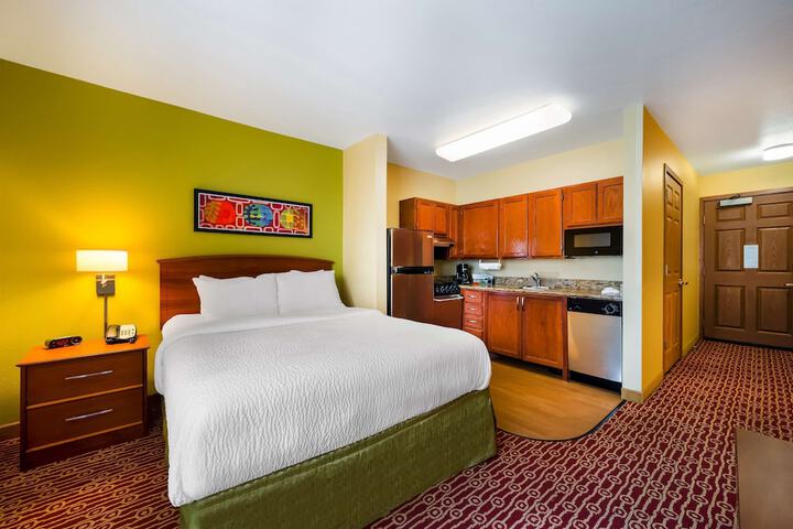 Room 20 of 53