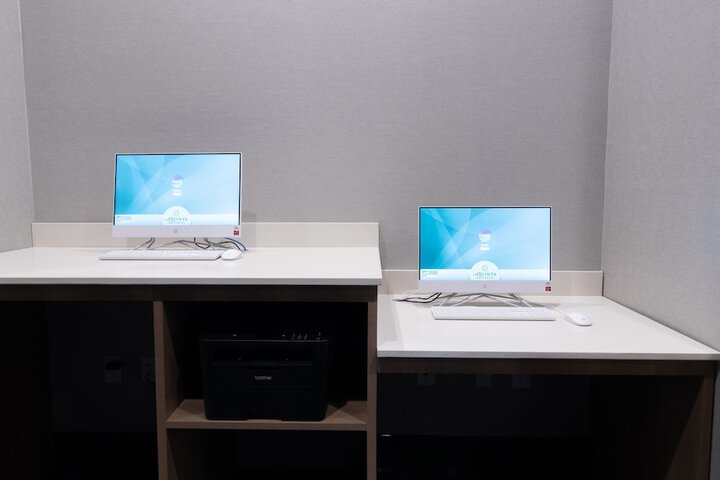 Business Center 49 of 49