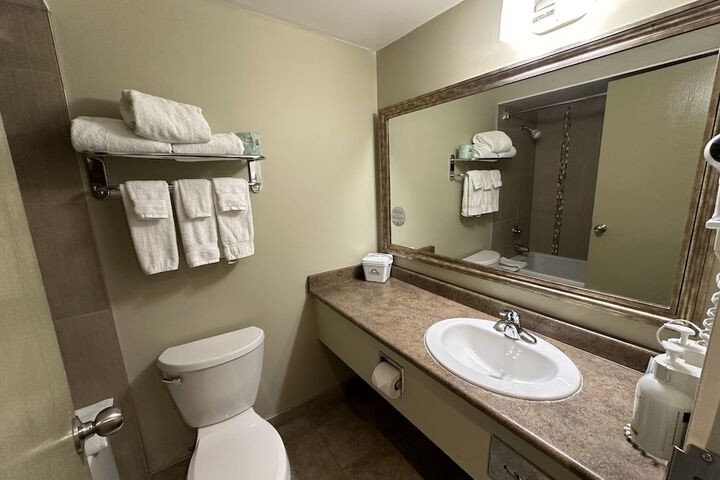 Room 18 of 46