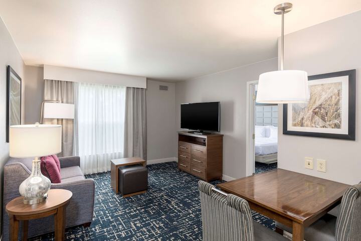 Homewood Suites by Hilton Philadelphia / Mt. Laurel