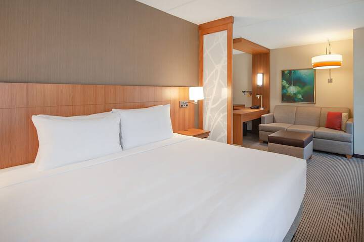 Room 21 of 59
