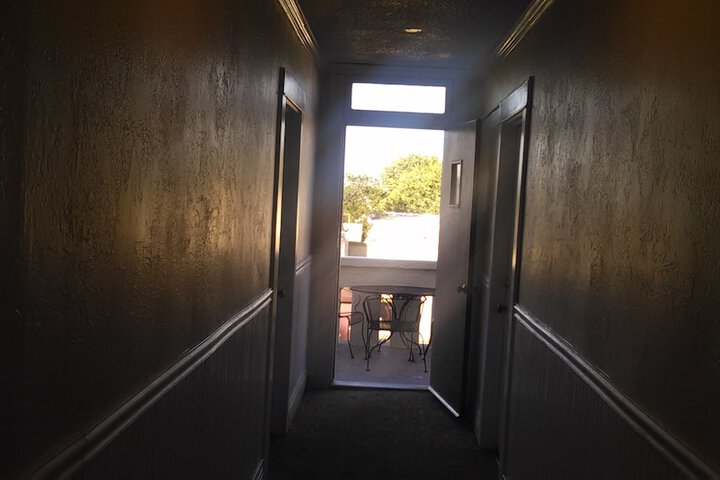 Ballroom/Hall 82 of 90
