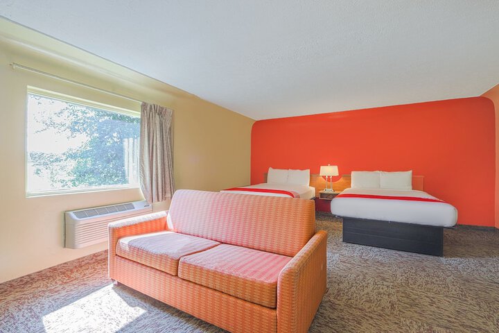Room 15 of 31