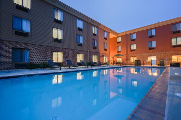 Pool 7 of 52