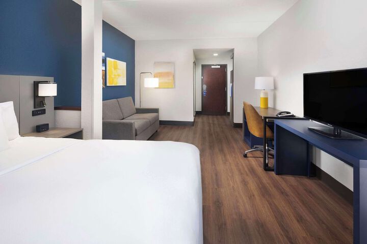 Room 20 of 43