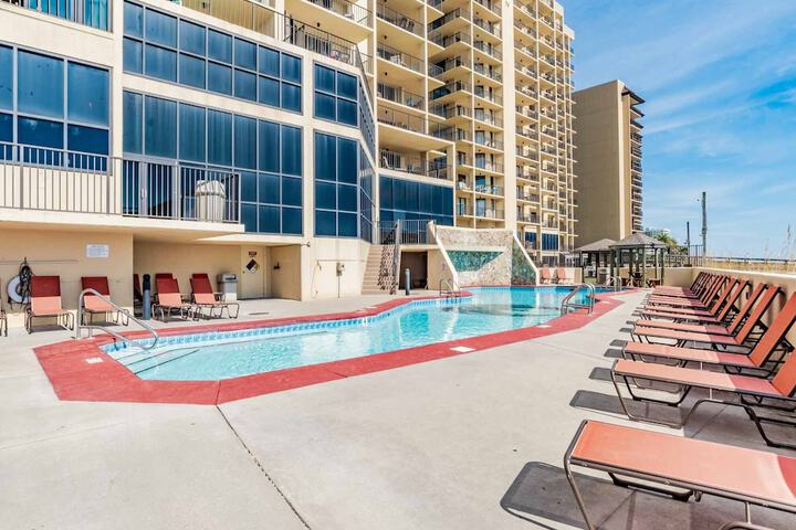 Pool 7 of 26