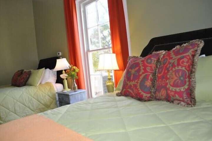 Room 12 of 20