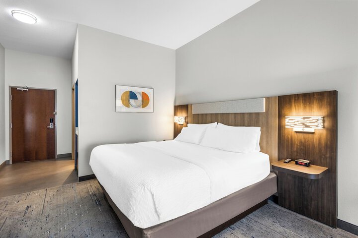 Room 21 of 45