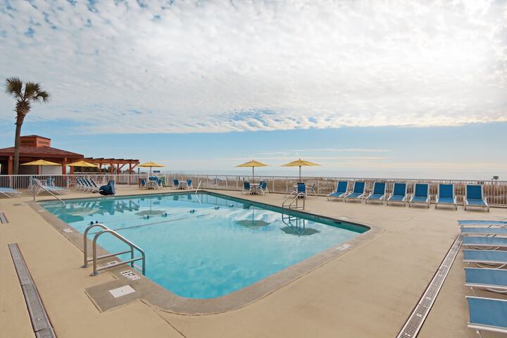 Pool 13 of 90