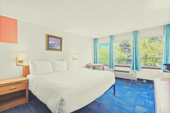 Stardust Motel Wallace