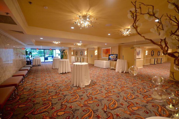 Ballroom/Hall 97 of 108