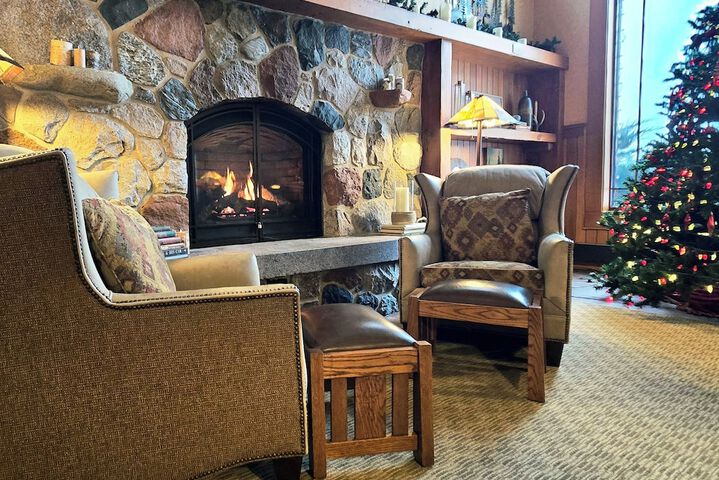 Canal Park Lodge
