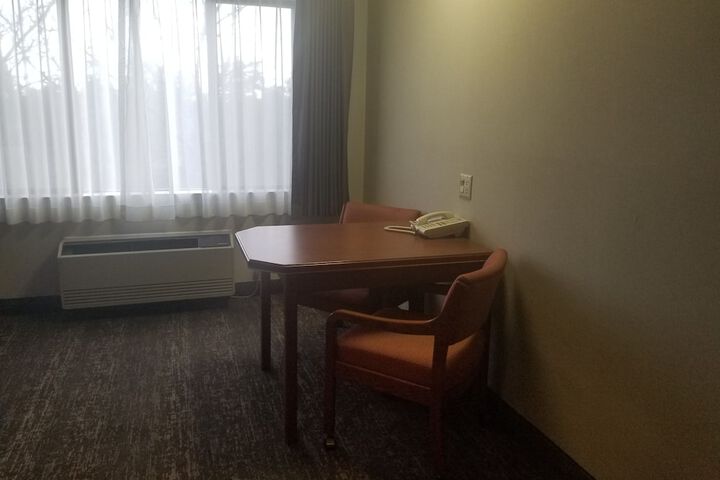 Room 20 of 24