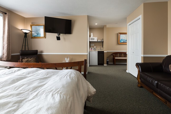 Room 160 of 279