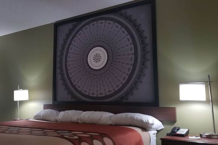 Room 34 of 50