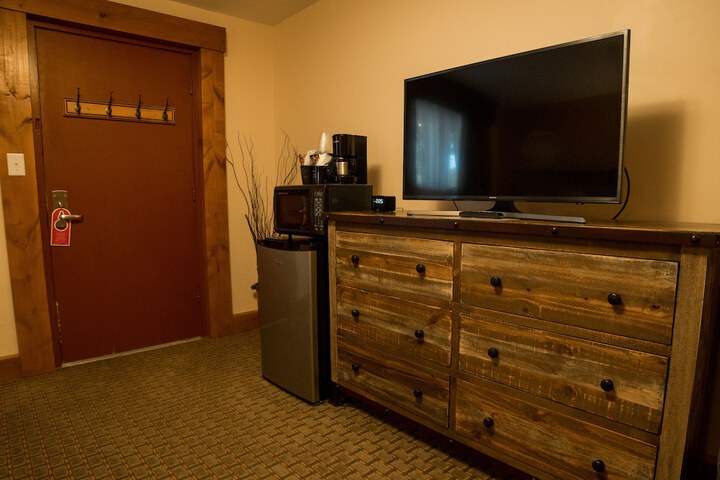 Room 67 of 191