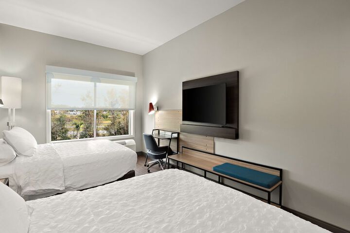 Room 30 of 41