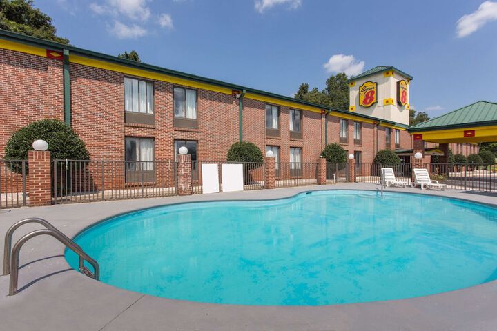 Pool 3 of 15