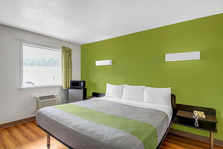 Room 16 of 41