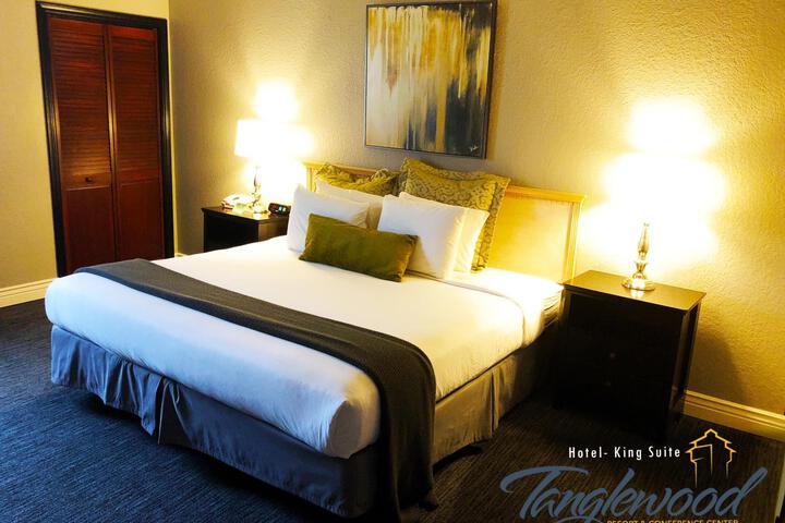 Room 37 of 51