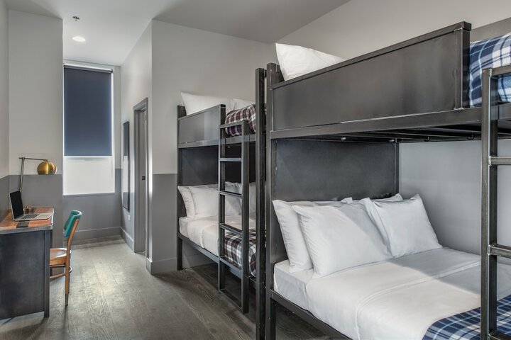 Room 27 of 54
