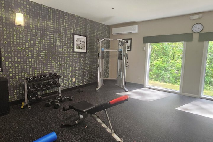 La Quinta Inn & Suites by Wyndham Huntsville Airport Madison