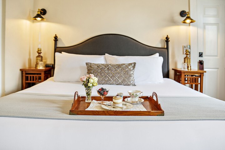 McCully House Inn