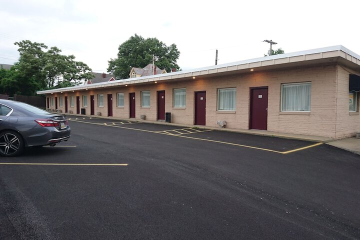 Heritage Inn