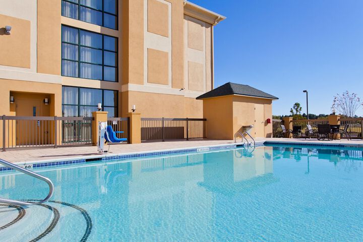 Pool 6 of 53