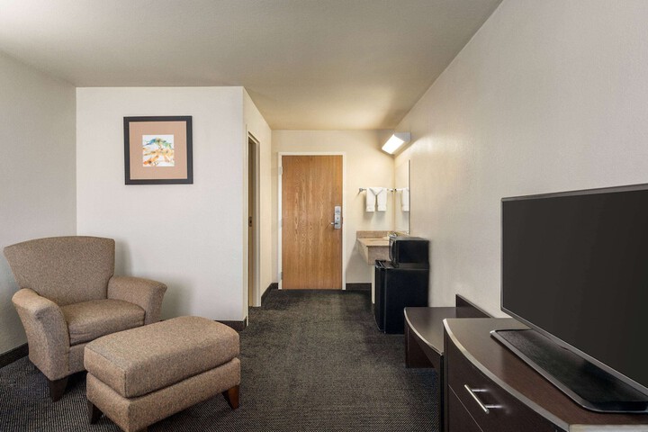 Room 34 of 45