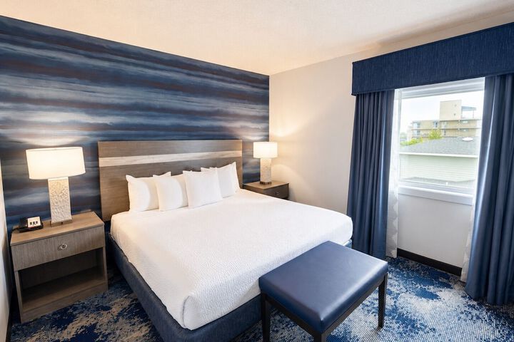 Atlantic Sands Hotel & Conference Center
