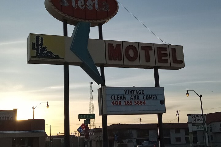 Hotel 3 of 81