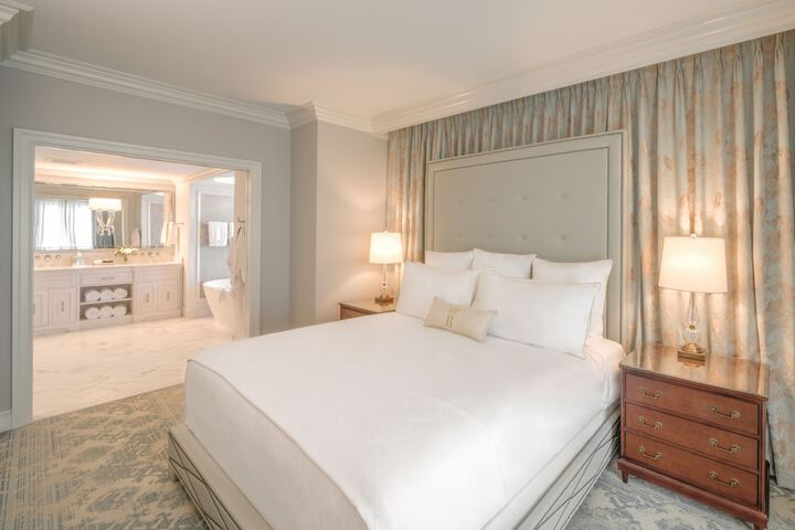 Room 43 of 69