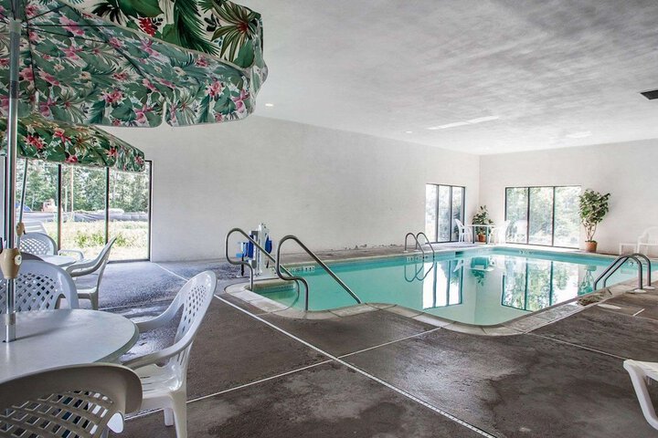Pool 5 of 25