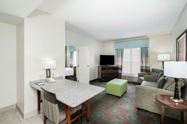 Hampton Inn & Suites Mooresville / Lake Norman