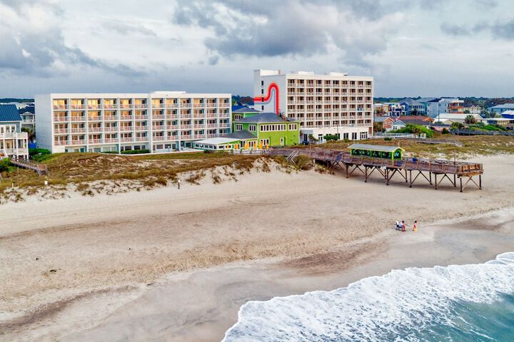 Golden Sands Carolina Beach Oceanfront Tapestry by Hilton