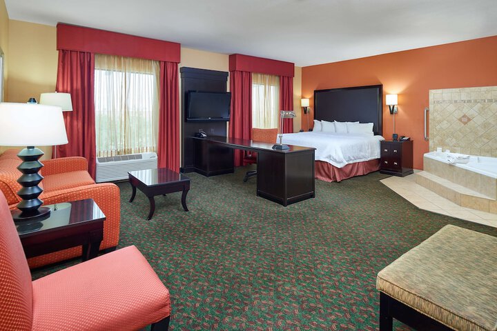 Room 9 of 43