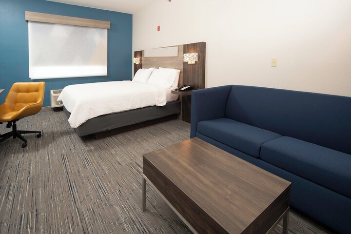 Holiday Inn Express Hotel & Suites Canyon by IHG