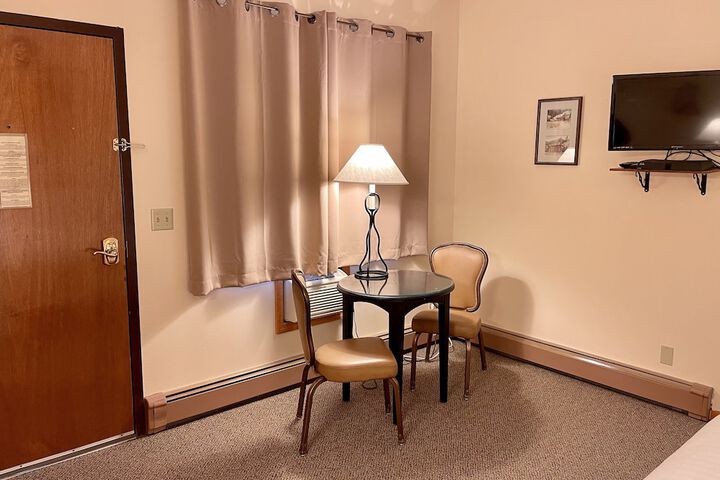 Whitetail Creek Resort