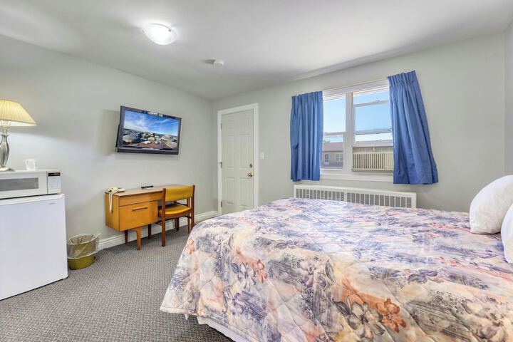 Room 45 of 72