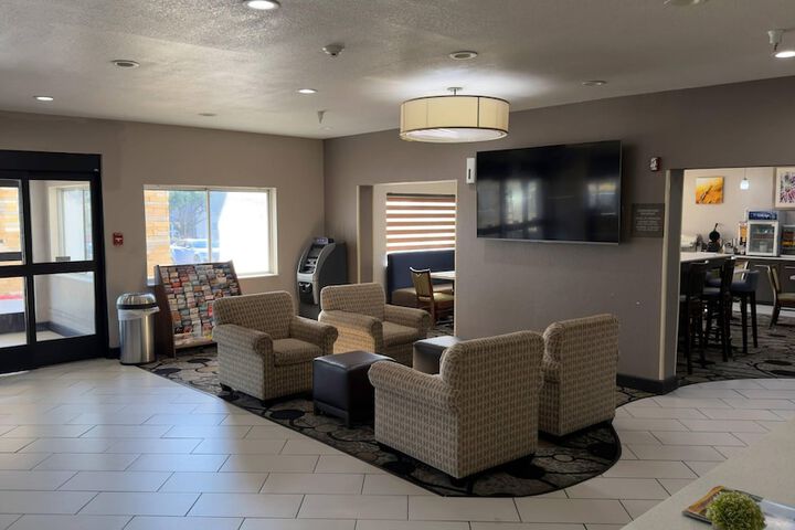 Comfort Suites Lewisville - Dallas