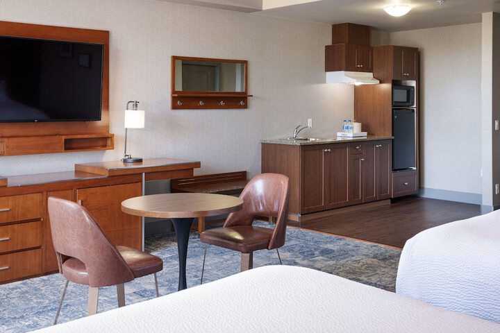 Room 33 of 67